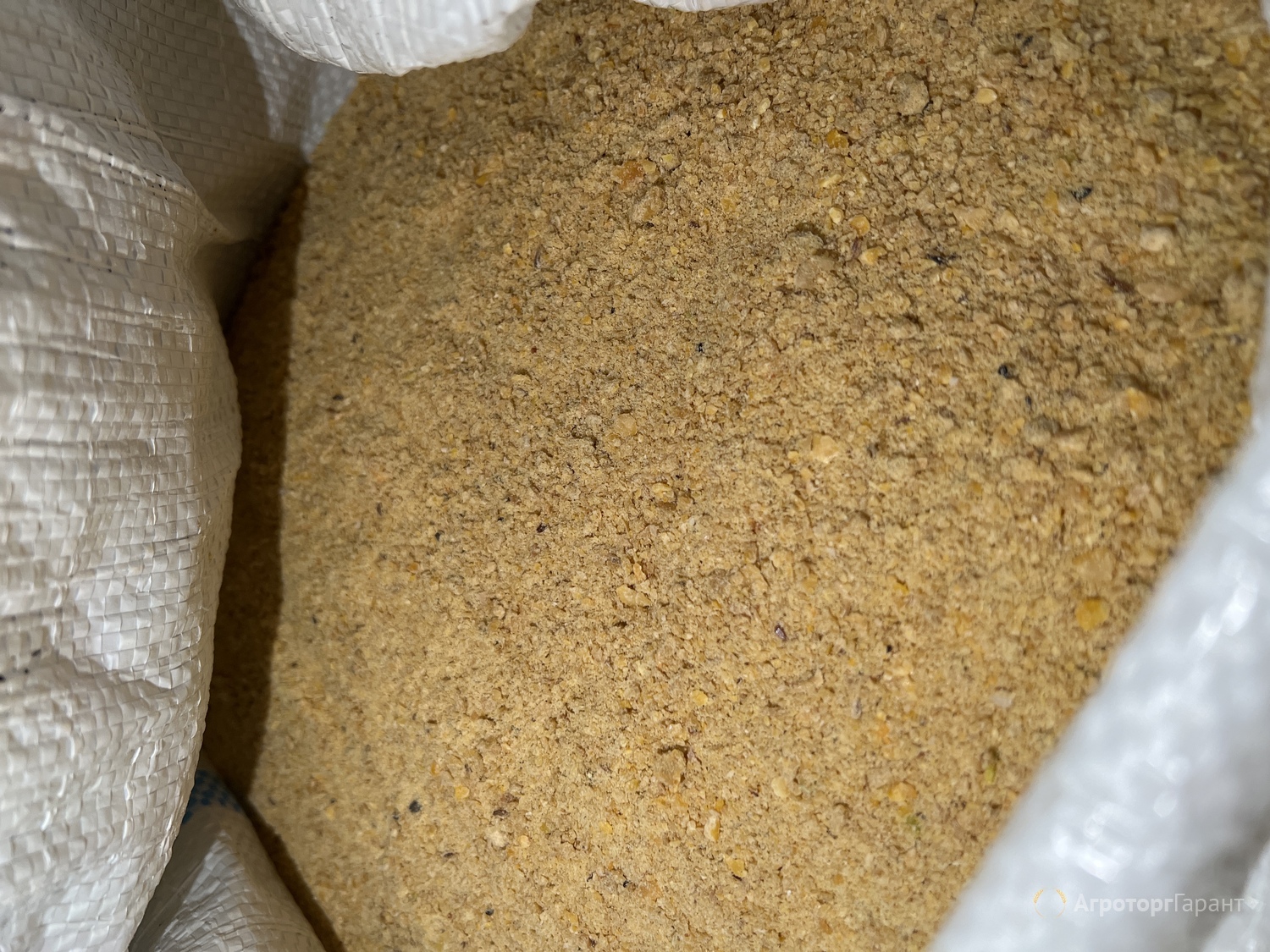 Soybean Meal (Hi-Pro)